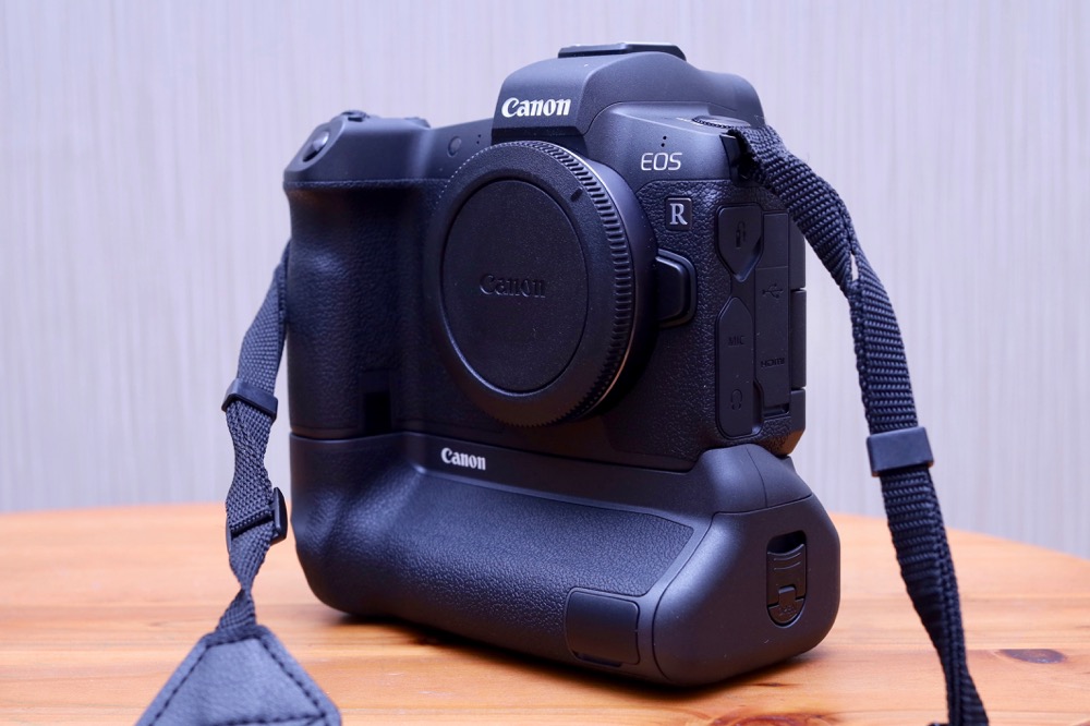 24343円 マーケット Canon バッテリーグリップ BG-E22 EOSR対応